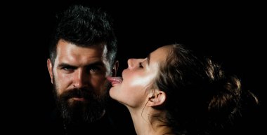 Baştan çıkarıcı keşiş. Rahip günahı. Seksi rahibeyle kilise papazı