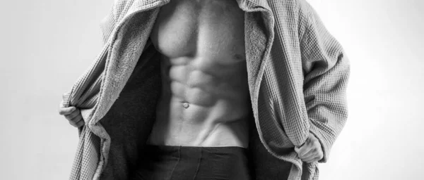Silný Atletický Muž Fitness Model Ukazuje Jeho Perfektní Svalnaté Tělo — Stock fotografie