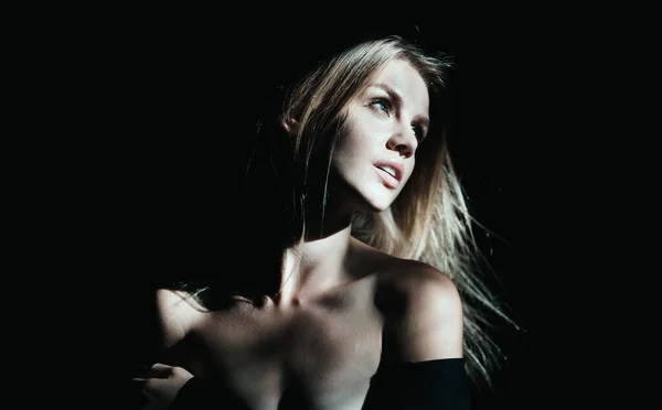 Ρομαντικό Πορτραίτο Όμορφου Γυναικείου Μοντέλου Χαριτωμένο Μοντέλο Κομψότητας Αισθησιακό Σαγηνευτικό — Φωτογραφία Αρχείου