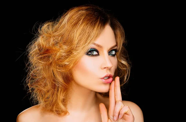 Female Fashion Makeup Visage Beauty Salon Cosmetics Smokey Eyes Make — Stock Photo, Image