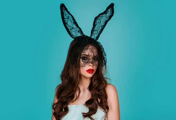 Kanin Påskflicka Sexig Modeporträttkvinna Kaninmask Sensuell Förförisk — Stockfoto