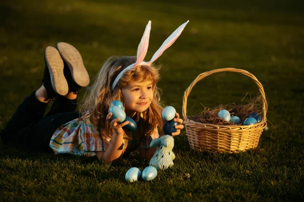 Child Easter Eggs Basket Outdoor Boy Laying Grass Park Easter — Stock Photo, Image