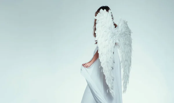 Κορίτσι Των Αγγέλων Μακριά Άσπρα Φτερά Υπέροχο Ξανθό Κορίτσι Άγγελος — Φωτογραφία Αρχείου