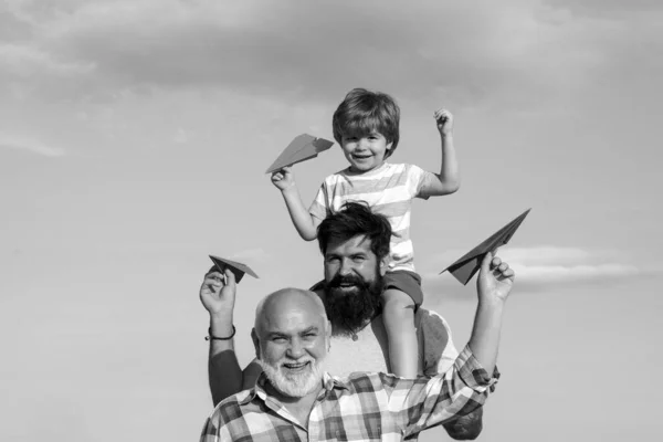 Happy Smiling Boy Shoulder Dad Looking Camera Male Multi Generation — Stock Photo, Image