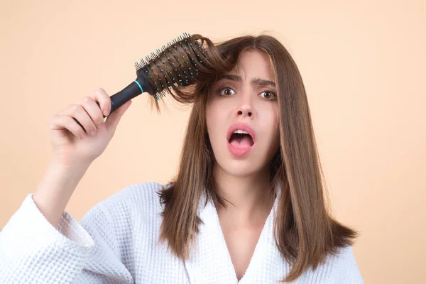 Жінка Проблемою Випадіння Волосся Студії — стокове фото