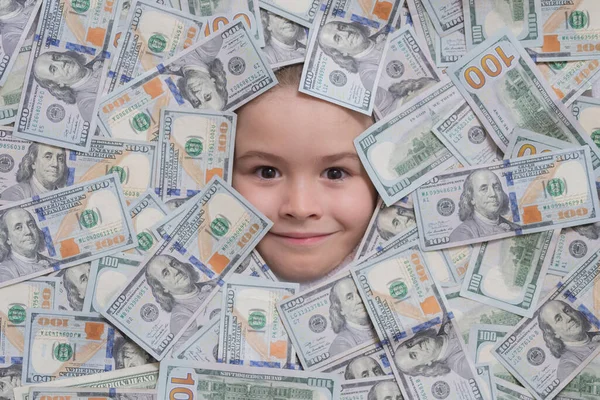 Peněžní Bankovky Bankovky Hotovosti Děti Míří Penězích Zábavné Dítě Tvář — Stock fotografie