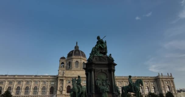 Flygfoto Maria Theresia Monument Och Museer Quartier Maria Theresien Platz — Stockvideo