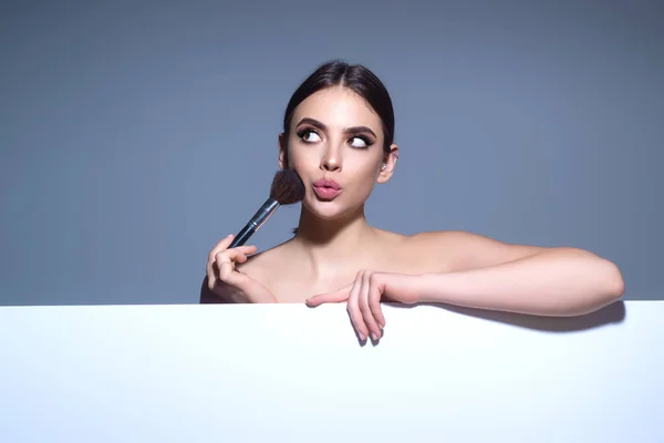 Beauty Girl Makeup Brushes Make Woman Girl Makeup Brushes Face — Stok fotoğraf