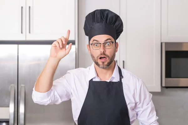 Ideia Para Comida Homem Chef Fogão Padeiro Chefe Masculino Milenar — Fotografia de Stock