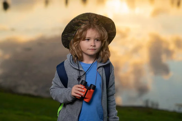 Scout Boy Wearing Explorer Hat Backpack Outdoor Explorer Adventure Binocular — Stock Photo, Image