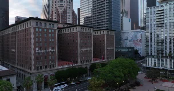 Los Angeles Downtown Arial Fliegen Drohnen Wolkenkratzer Stadtbild Moderne Bürogebäude — Stockvideo