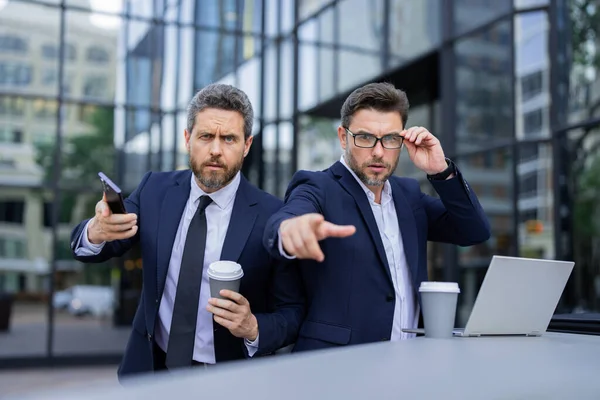 Top Managers Risk Management Aspect Two Business Teams Business Men — Stock Photo, Image