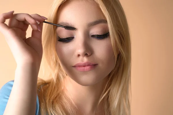Beautiful Woman Applies Brow Gel Brows Brush Her Eyebrow Studio — 图库照片