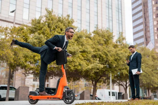 Business Man Ney York Funny Business Man Riding Electric Scooter — Stock Photo, Image