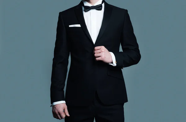 Heren Zwart Pak Mannelijke Mode Zakelijk Uiterlijk Elegante Stijlvolle Kleding — Stockfoto