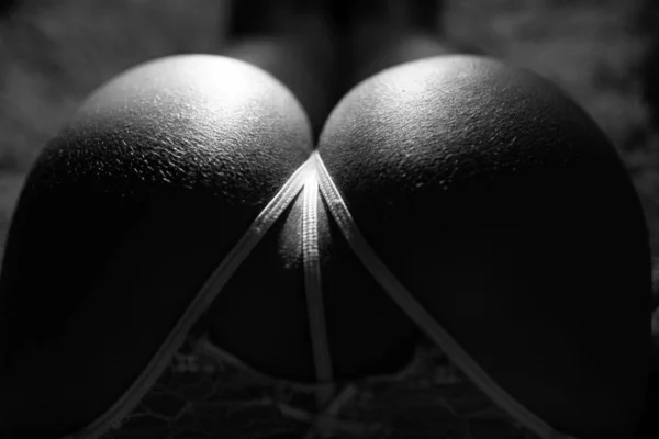 Sexy Billen Witte Lingerie Aantrekkelijke Vrouwelijke Kont Erotische Massage Perfecte — Stockfoto