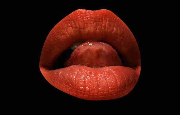 Bouche Femme Isolée Avec Lèvres Léchant Langue Avec Rouge Lèvres — Photo