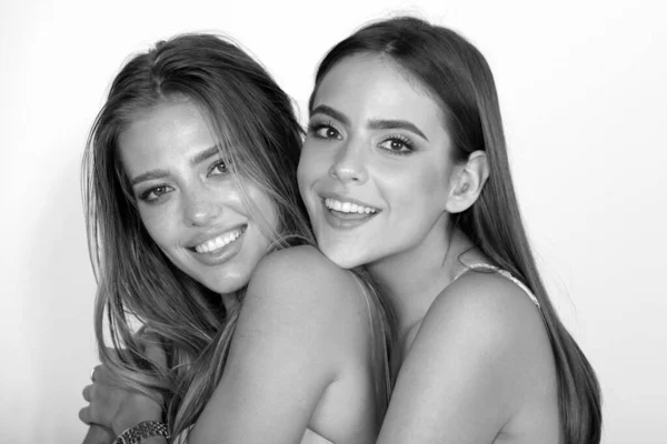 Women Face Two Sensual Sexy Girls Close Beauty Portrait Young — Stockfoto