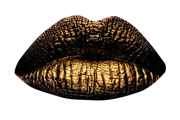 黄金の唇を閉じて 金の金属の唇 白で隔離された美しいメイク 美しい女性の口の上に黄金のリップグロス クローズアップマクロ — ストック写真