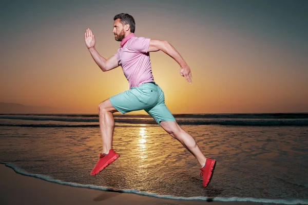 Athletic Young Healthy Man Running Sunrise Seaside Male Model Sportswear — Stock Photo, Image