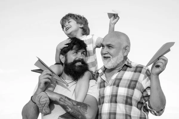 Grand Père Avec Fils Petit Fils Qui Amusent Dans Parc — Photo