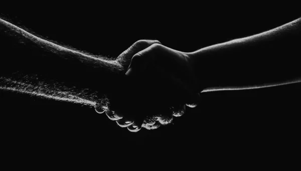 Χειραψία Μεταξύ Των Δύο Εταίρων Συμφωνία Διάσωση Αρσενικών Χεριών Φιλική — Φωτογραφία Αρχείου