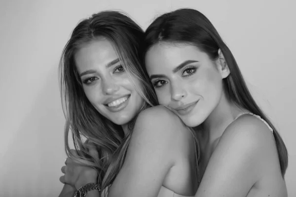 Two Beautiful Women Beauty Makeup Cosmetics Sexy Pretty Woman Perfect — Stock Photo, Image