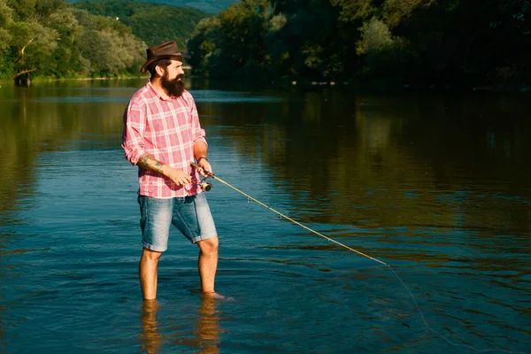 Young Bearded Man Fishing Lake River Flyfishing — Stock Photo, Image