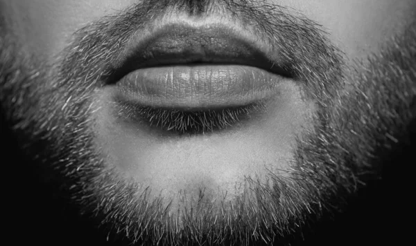 Lábios Masculinos Bonito Homem Bocas Perto — Fotografia de Stock