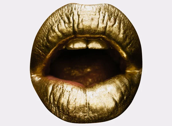 Boca Aberta Perto Boca Dourada Feminina Isolada Lábios Ouro Sensuais — Fotografia de Stock