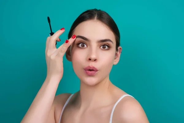 Beauty Eyelashes Natural Beauty Lashes Eyelashes Coloring Lamination Woman Combing — Stock Photo, Image