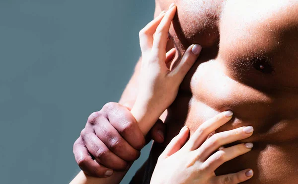 Casal Desvestido Apaixonado Abraçando Apaixonadamente Sedução Sexy Corpo Mulheres Mão — Fotografia de Stock