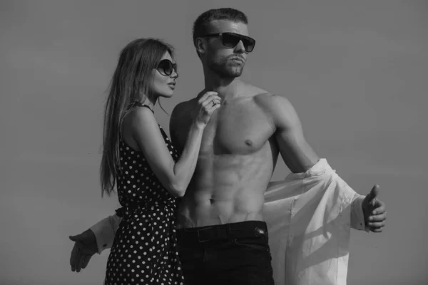 Verliebtes Paar Auf Date Formalen Modelook Jugend Liebe Und Lifestylekonzept — Stockfoto