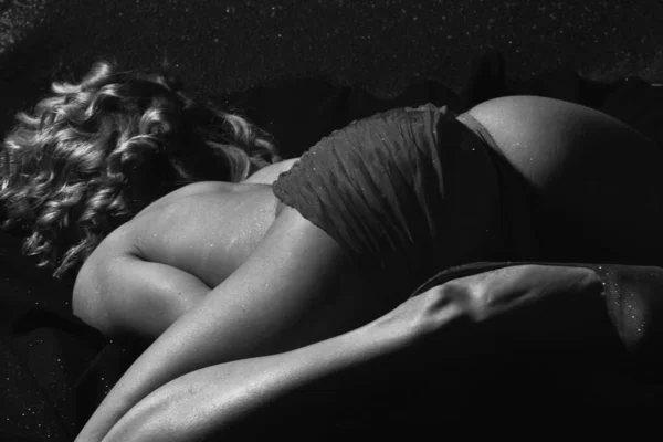 Erotik Seksi Kız Seksi Bayan Soyunuyor Baştan Çıkarıcı Seksi Kadın — Stok fotoğraf
