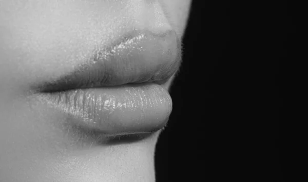 Σέξι Γεμάτα Χείλη Λάμψη Χειλιών Και Γυναικείων Στομάτων Αισθησιακά Χείλη — Φωτογραφία Αρχείου