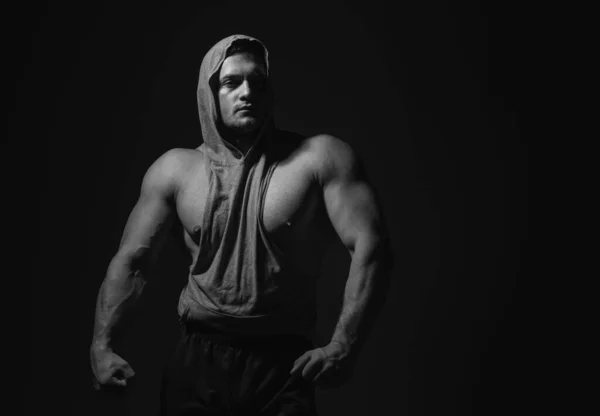 Hombre Brutal Guapo Modelo Masculino Serio Cuerpo Masculino Muscular Fuerte —  Fotos de Stock