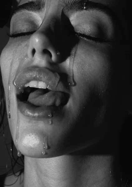 Sensual Young Woman Face Honey Drop Close Beautiful Girl Tongue — Stock Photo, Image