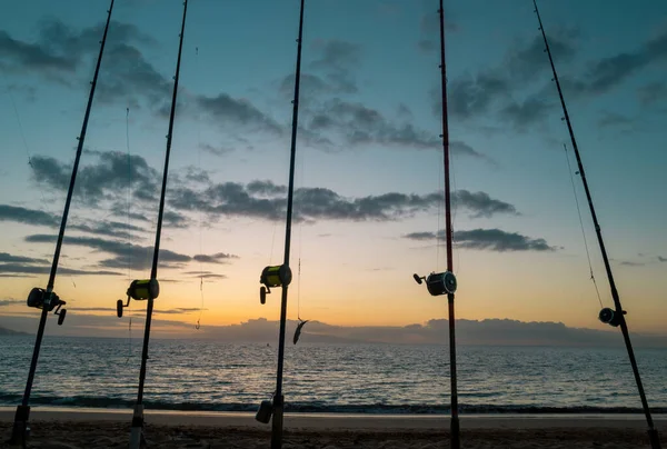 Рыболовные Удочки Рыболовные Снасти Побережье Океана Близко — стоковое фото