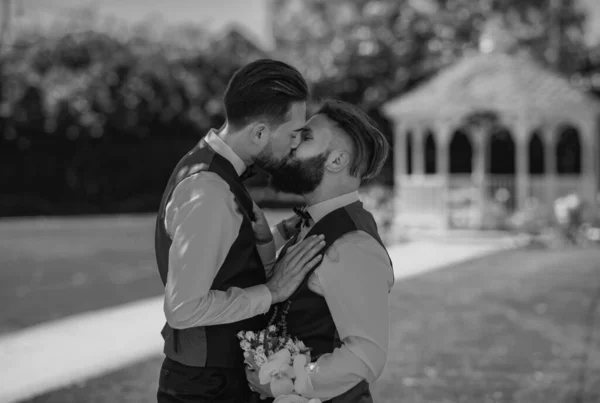 Gays Kissing Gay Wedding Closeup Male Kiss Homosexuality Same Sex — Stock Photo, Image