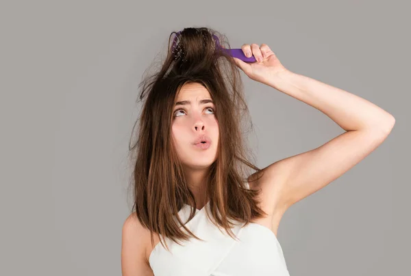 Woman Hair Problem Woman Looking Shocked Her Lost Hair Head — Stock Photo, Image