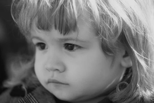 Grappig Babygezichtje Van Dichtbij Kinderen Hoofd Portret — Stockfoto