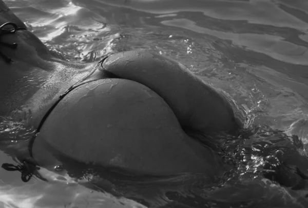 Sexy Buttocks Pool Closeup Summer Journey Sensual Woman Hot Natural — Zdjęcie stockowe