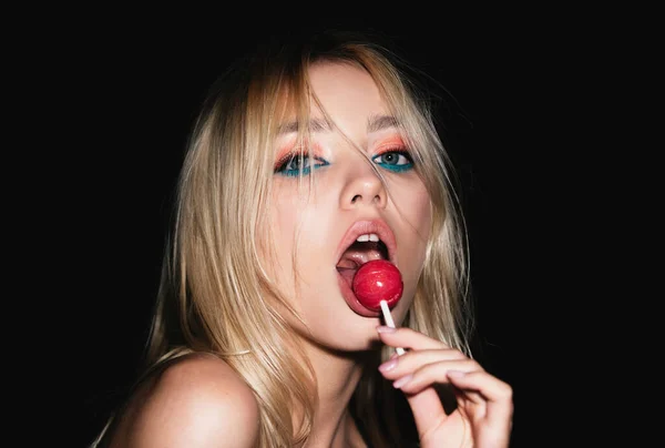 Sensual Beautiful Young Woman Lick Lollipop Studio Background Beauty Fashion — Stock Photo, Image