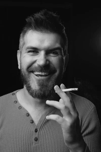 Σταμάτα Καπνίζεις Και Άρχισε Ζεις Ευτυχισμένο Κάπνισμα Εθισμένος Καπνιστής Μουσάτος — Φωτογραφία Αρχείου