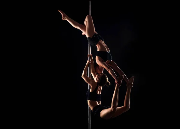 Two Women Dancing Pylon Two Girls Professional Dancers Posing Pole — Stock Photo, Image
