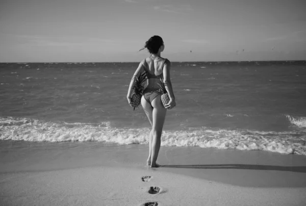 Sporty Back Sexy Butt Beautiful Woman Bikini Pineapple Ibiza Miami — Photo