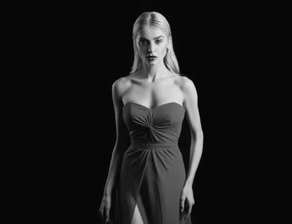 Retrato Sensual Mulher Jovem Elegante Vestido Moda Estúdio Modelo Moda — Fotografia de Stock