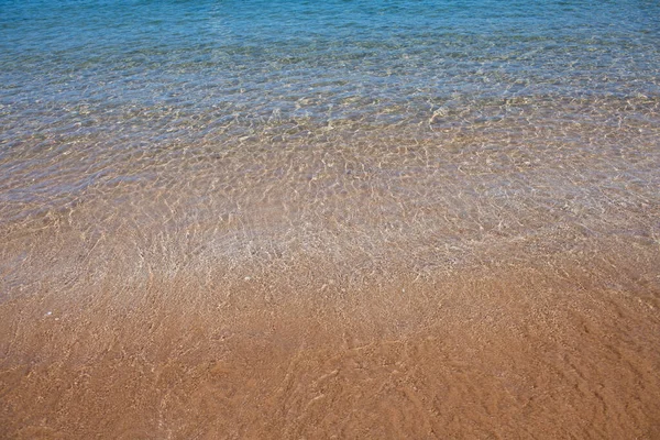 Μπλε Κύμα Ωκεανού Στην Αμμώδη Παραλία Παραλία Στο Ηλιοβασίλεμα Καλοκαίρι — Φωτογραφία Αρχείου