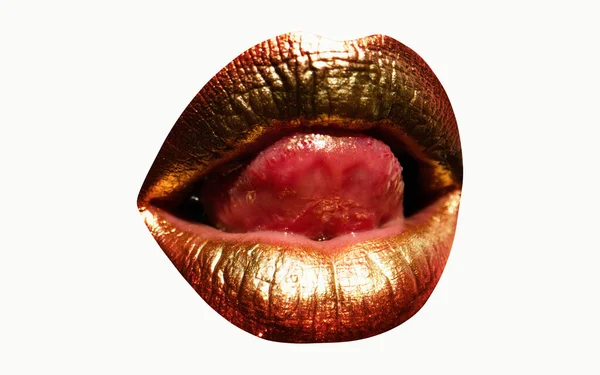 Αισθησιακή Χρυσή Γυναίκα Χείλη Γλώσσα Γλείφει Σέξι Χείλη Γυναικεία Χρυσά — Φωτογραφία Αρχείου
