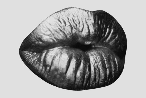 Beijo Dourado Lábios Dourados Das Mulheres Fechar Fundo Branco Isolado — Fotografia de Stock